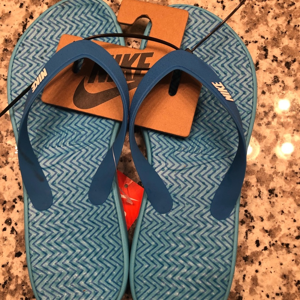 Nike Flip Flops